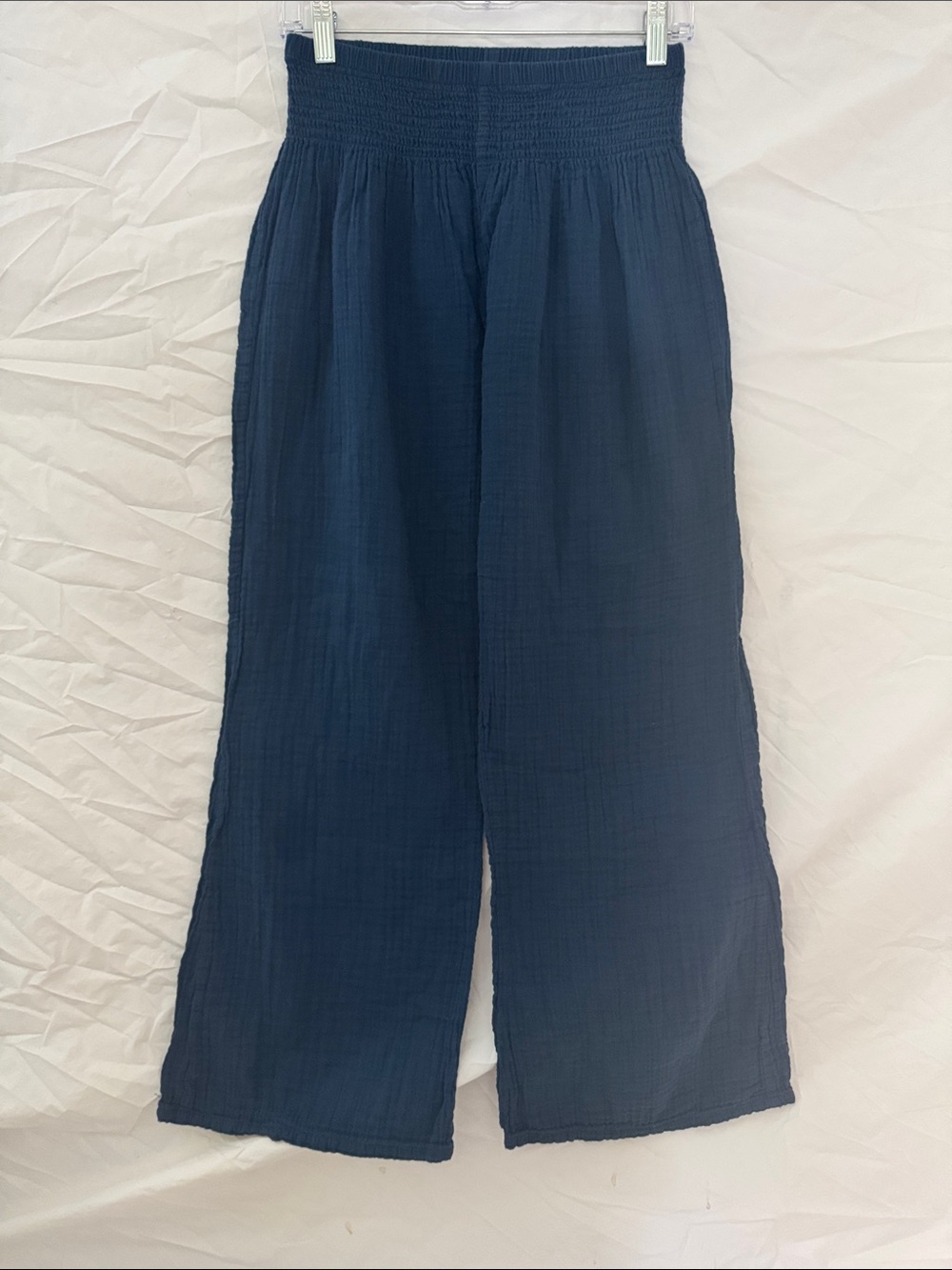 Lotus & Luna Wide-Leg Smocked Waist Gauze Pants in Navy